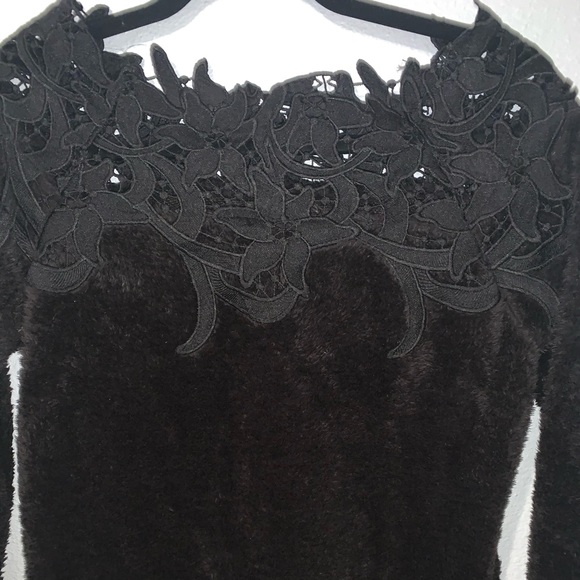 Francesca’s Sweater - Picture 2 of 3